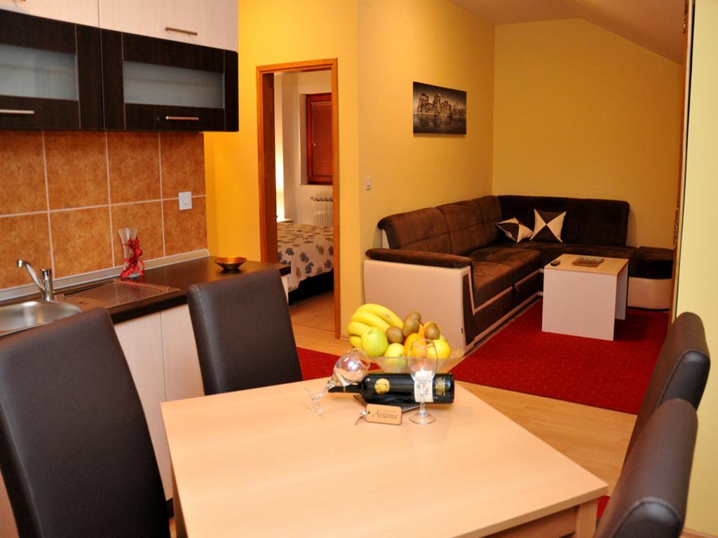 Hotel Arizona Sarajevo Lukavica Bilik gambar