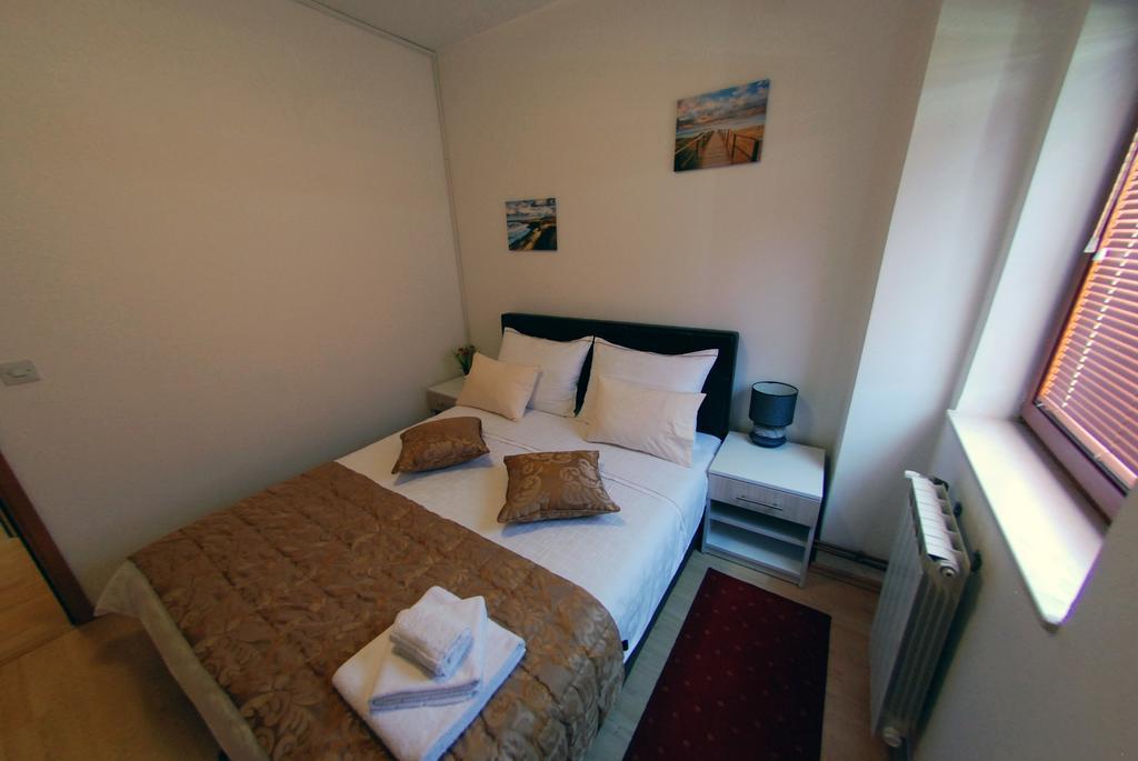 Hotel Arizona Sarajevo Lukavica Luaran gambar